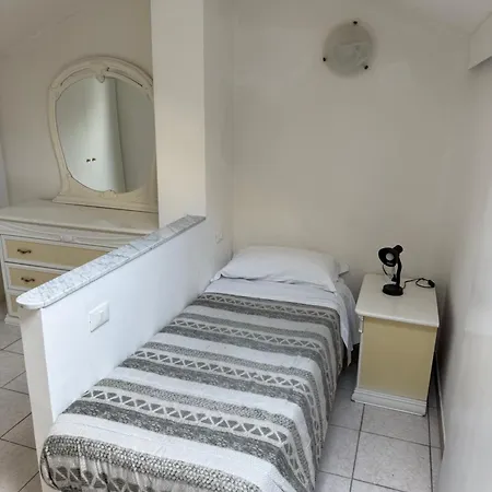 Vakantiehuis Mare Blu 1 Piano Con Terrazzo *