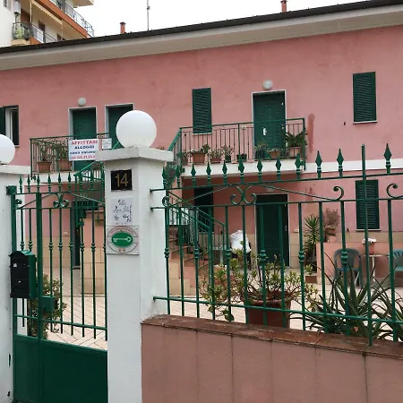 Mare Blu 1 Piano Con Terrazzo 펜션