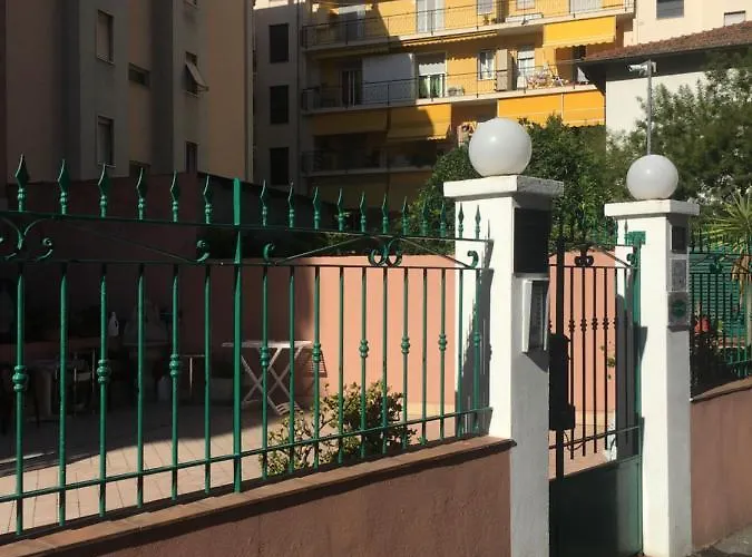 Mare Blu 1 Piano Con Terrazzo Vakantiehuis Ventimiglia