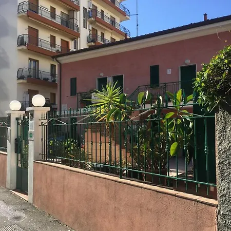 度假居 Mare Blu 1 Piano Con Terrazzo *