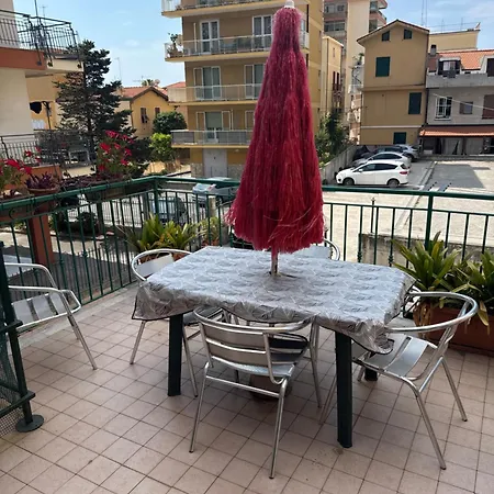 بيت للعطل Mare Blu 1 Piano Con Terrazzo